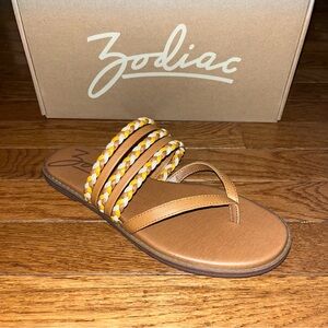 Zodiac Tan Woven Cary Braided Multi Strap Casual Thong Sandals Women’s Size 9
